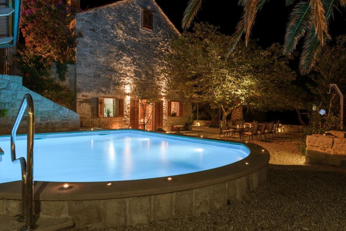 Luxury Beachfront Villa Mare With Private Pool At The Beach Orebic - Peljesac Eksteriør billede