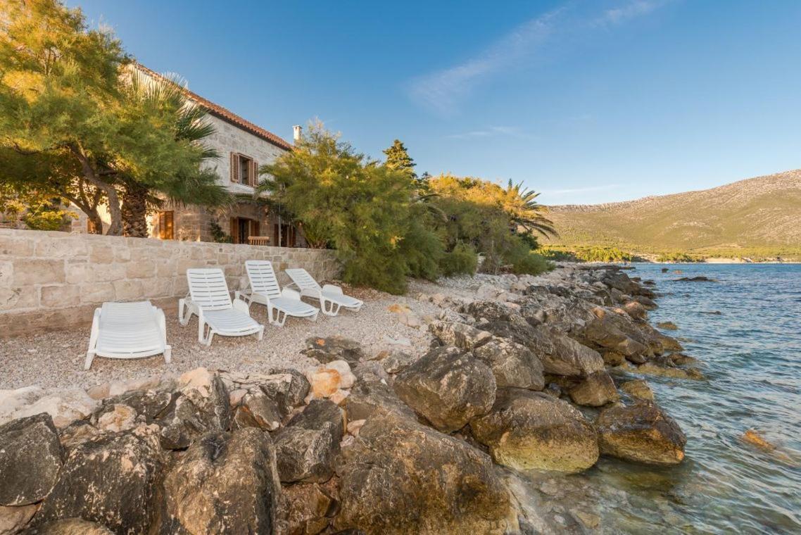 Luxury Beachfront Villa Mare With Private Pool At The Beach Orebic - Peljesac Eksteriør billede