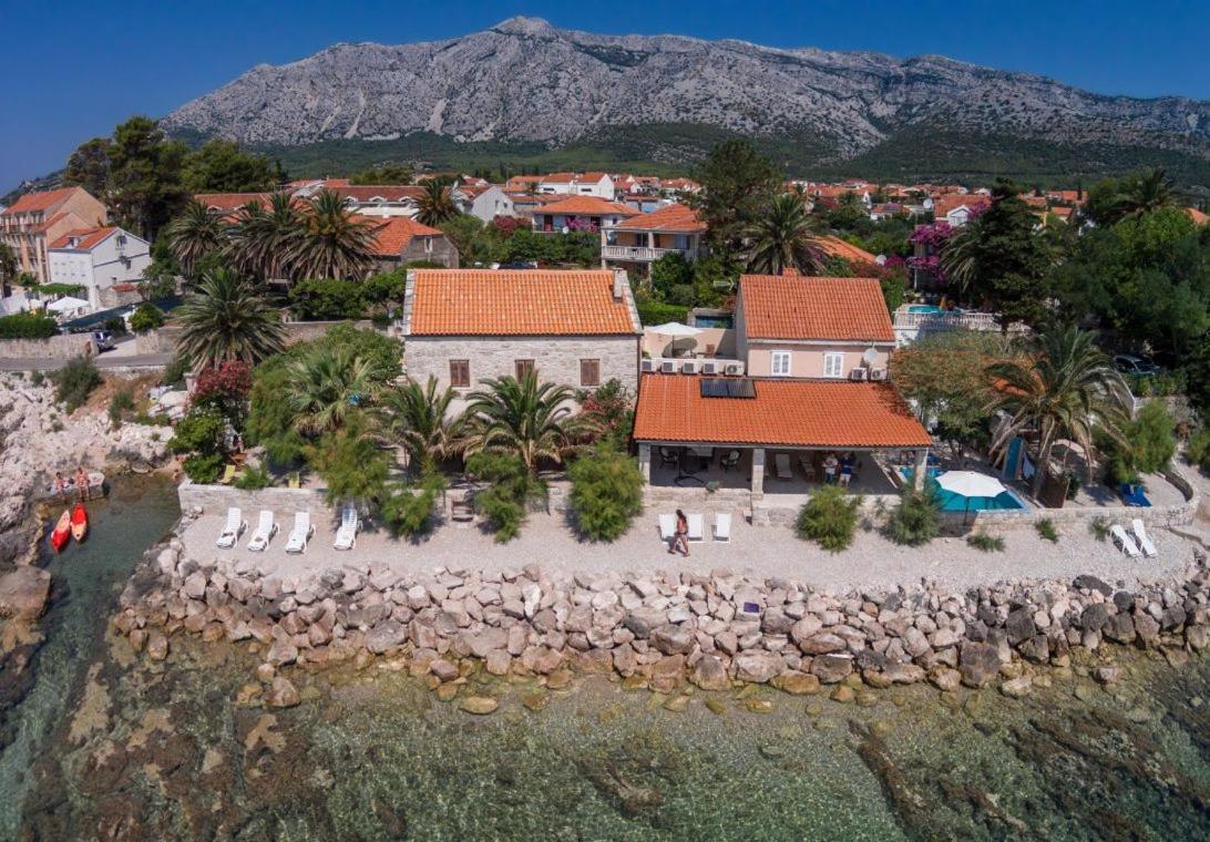 Luxury Beachfront Villa Mare With Private Pool At The Beach Orebic - Peljesac Eksteriør billede